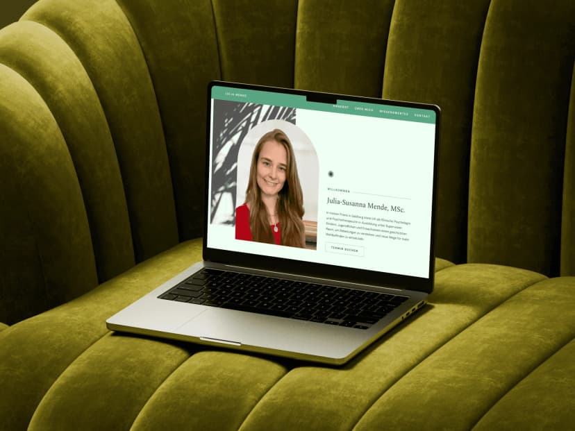 Julia-Susanna Mende website mockup